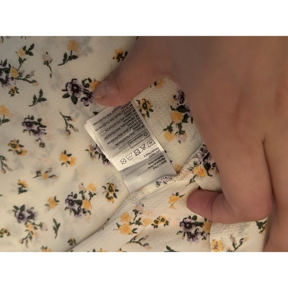 H&M Womens Casual Dress Sz XL White Floral Print Off Shoulder 1/3Balloon Sleeve - Picture 11 of 11